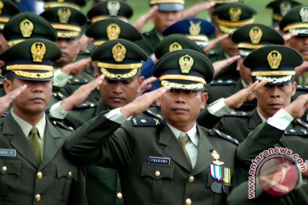 Perwira aktif TNI-Polri masuk pemerintahan lagi dibahas