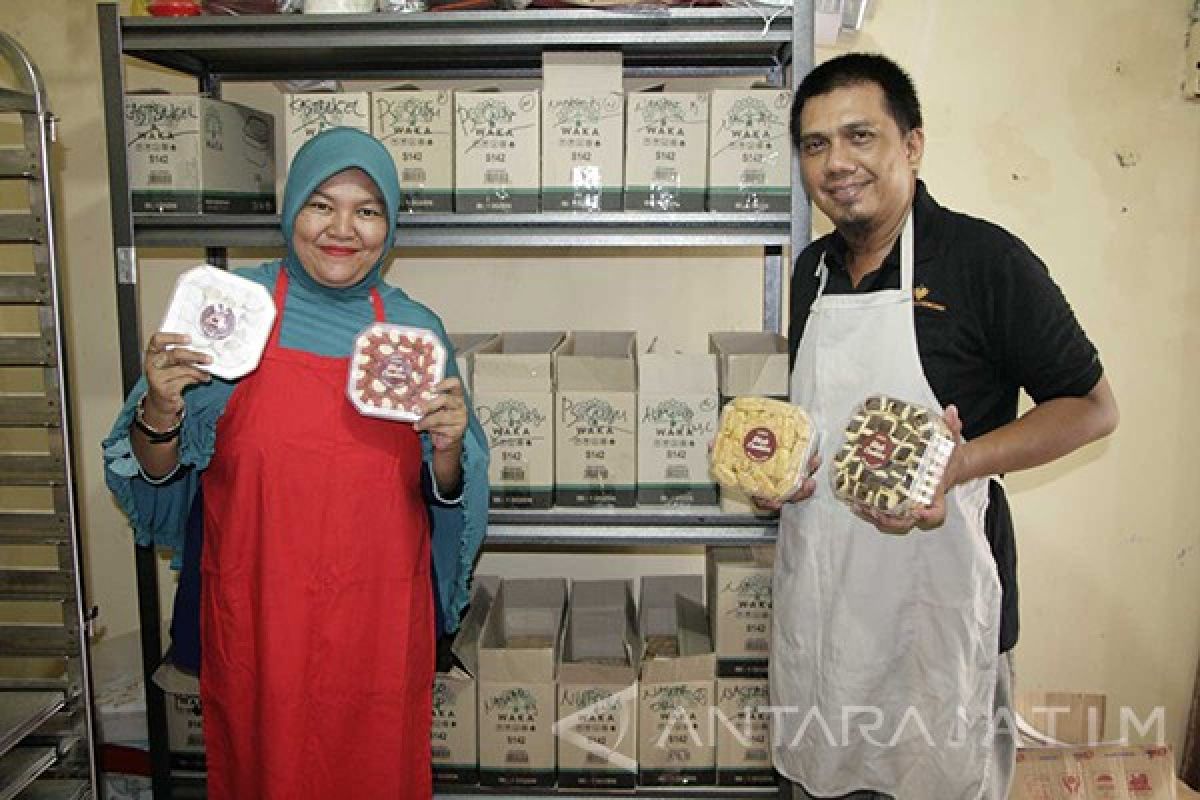 UKM Pahlawan Ekonomi Surabaya Beli Mesin Roti dari Taiwan