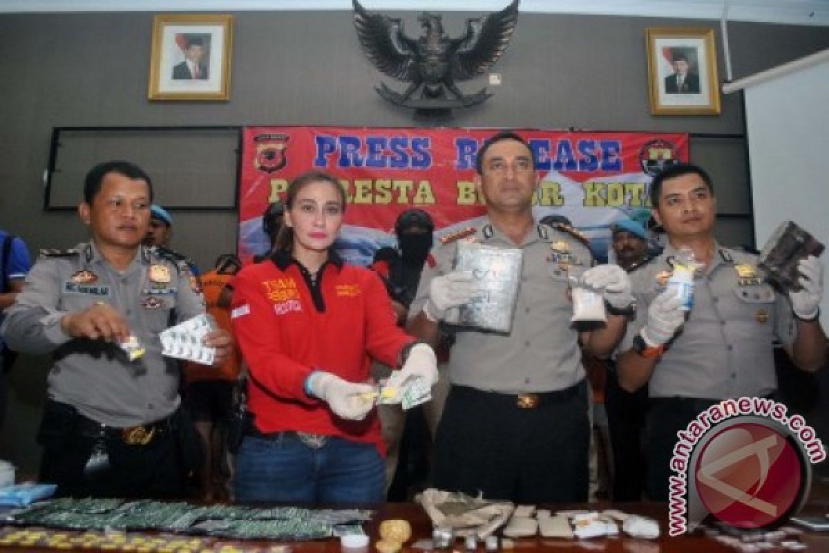 Awas, Peredaran Obat Keras Ilegal Di Bogor