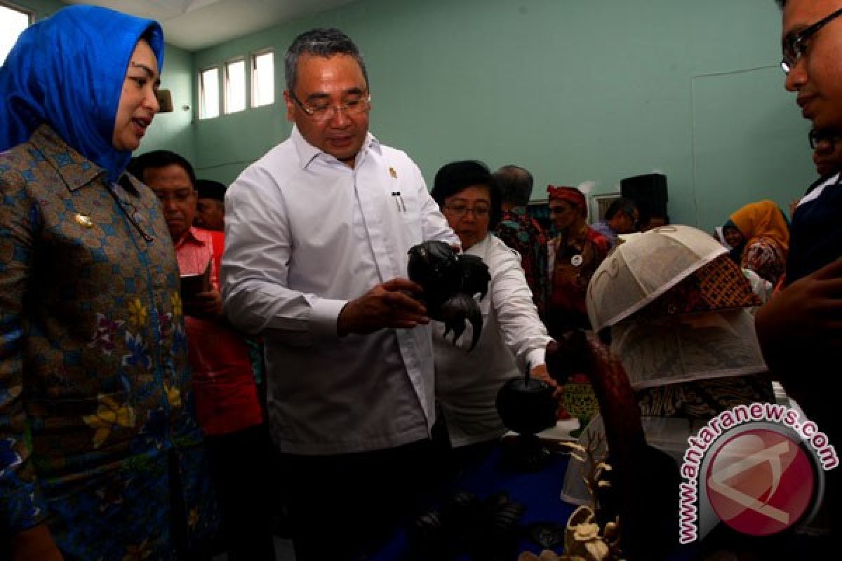 Loram Wetan desa cerdas kedua di Indonesia