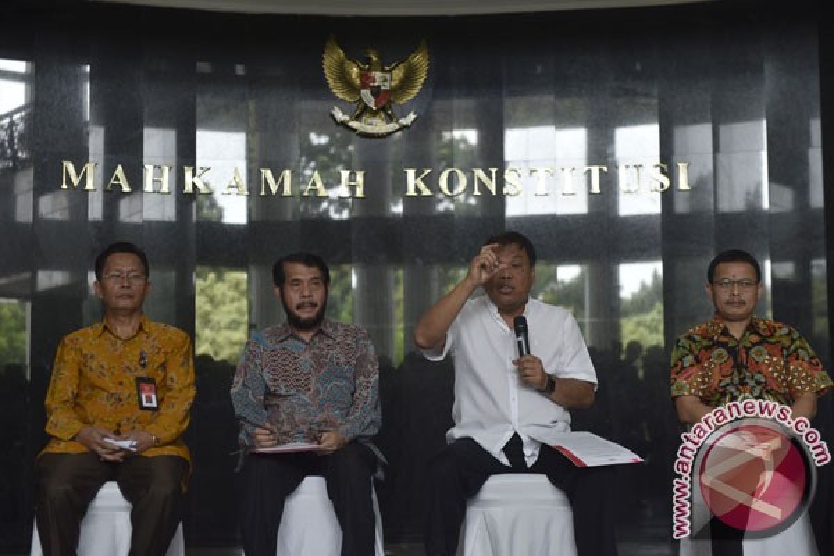 Majelis Kehormatan MK gelar rapat bahas kasus Patrialis Akbar