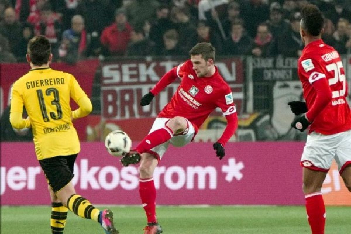 Dortmund ditahan imbang Mainz 1-1