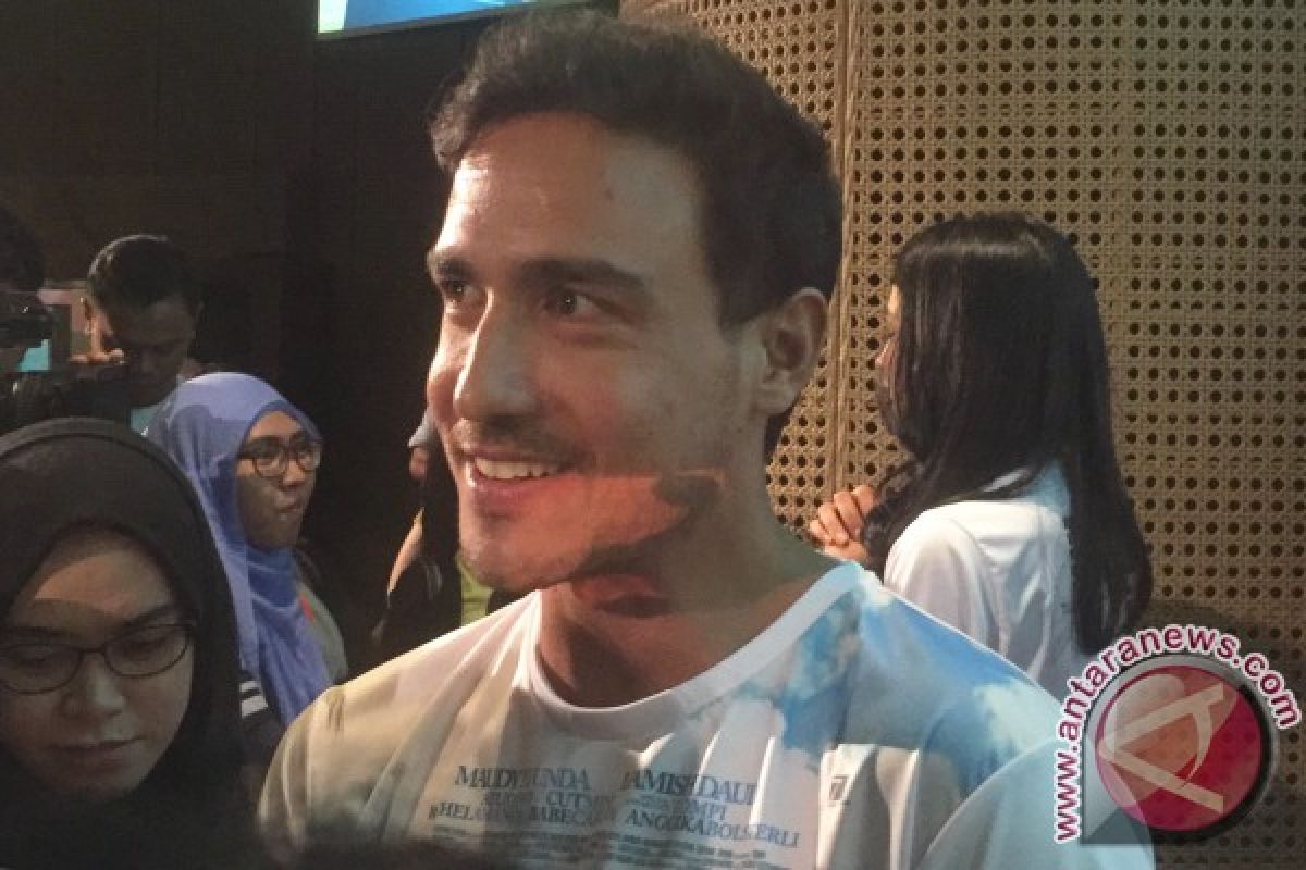 Hamish Daud rasakan chemistry dengan Maudy Ayunda