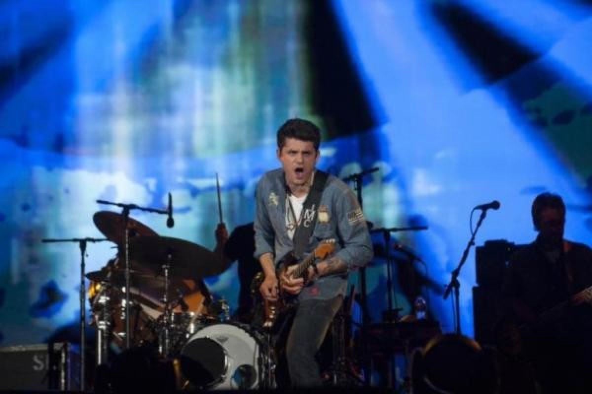 John Mayer jalani operasi usus buntu