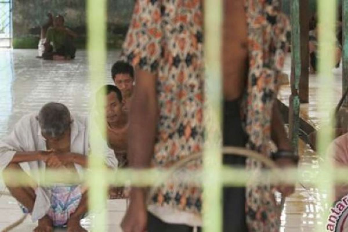 Asylum Seekers Feel Displaced In Pekanbaru
