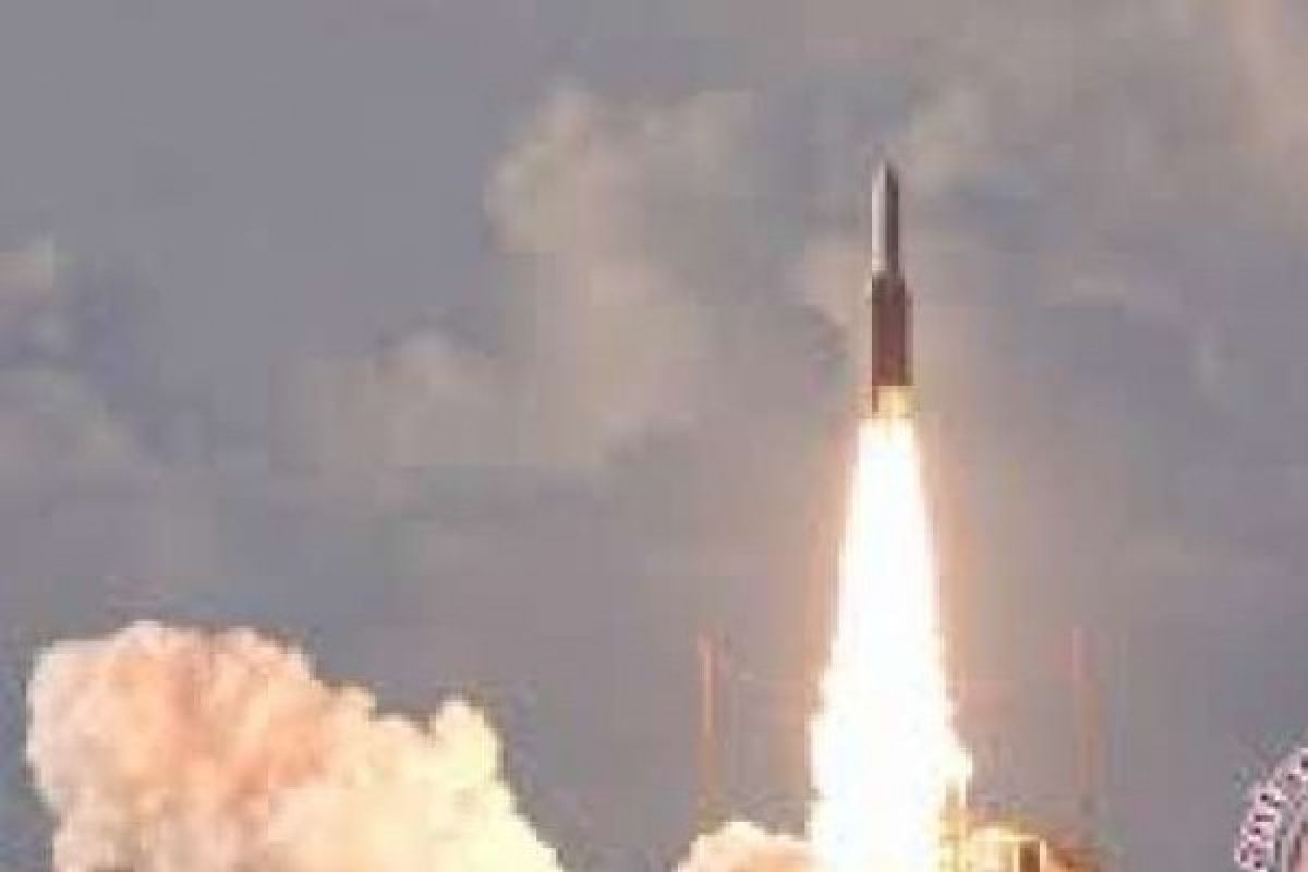  India Pecahkan Rekor Terbangkan 104 Satelit Dalam Satu Kali Peluncuran 