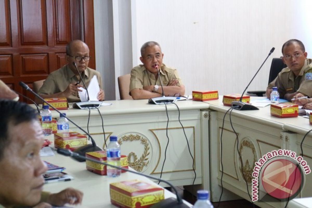 Sekprov Pimpin Rapat Persiapan HUT ke-4 Kaltara