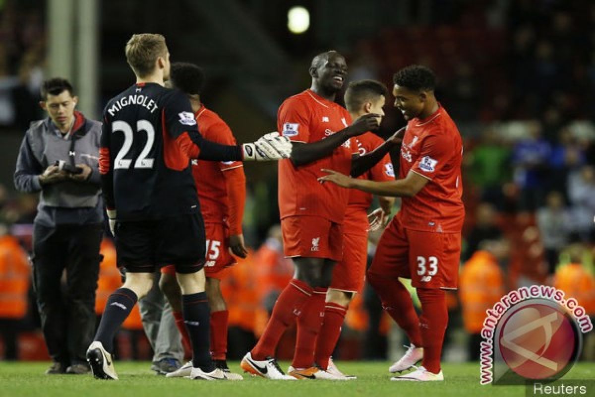 Liverpool melaju ke fase grup liga Champions