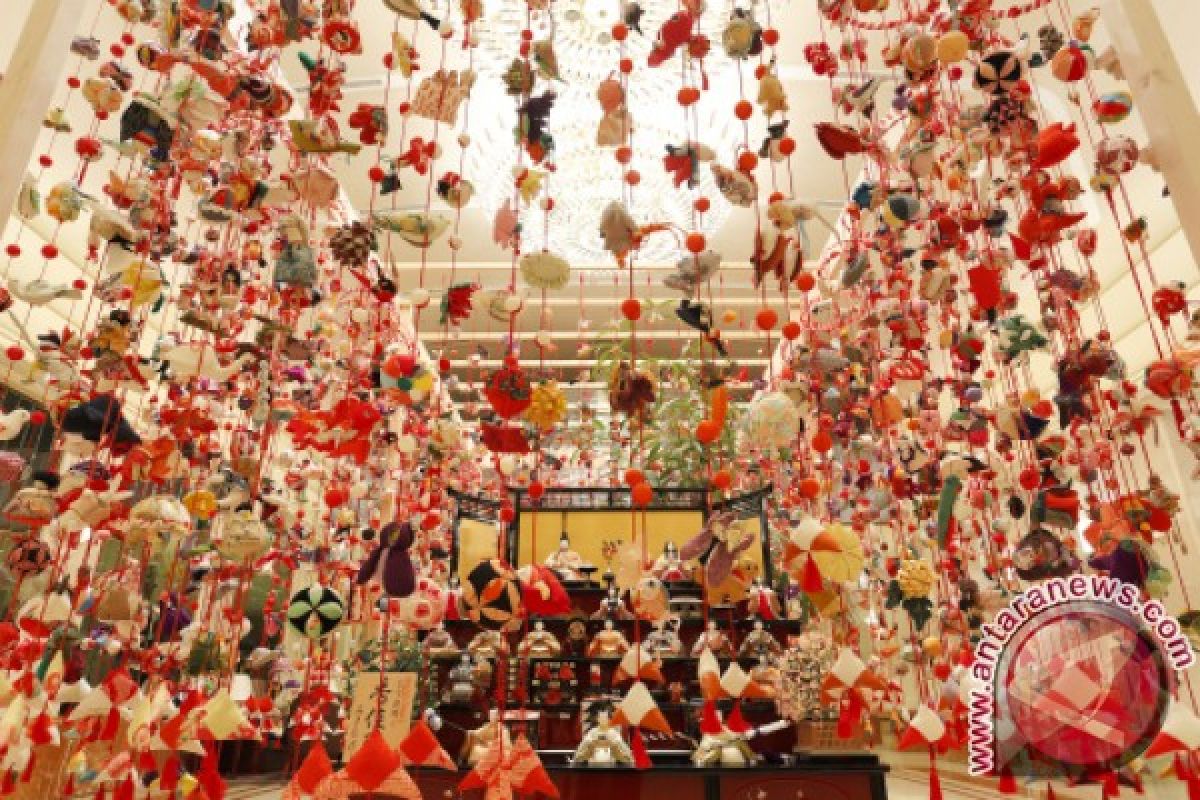 Keio Plaza Hotel Tokyo hosts Hinamatsuri Girls' Dolls Festival exhibition