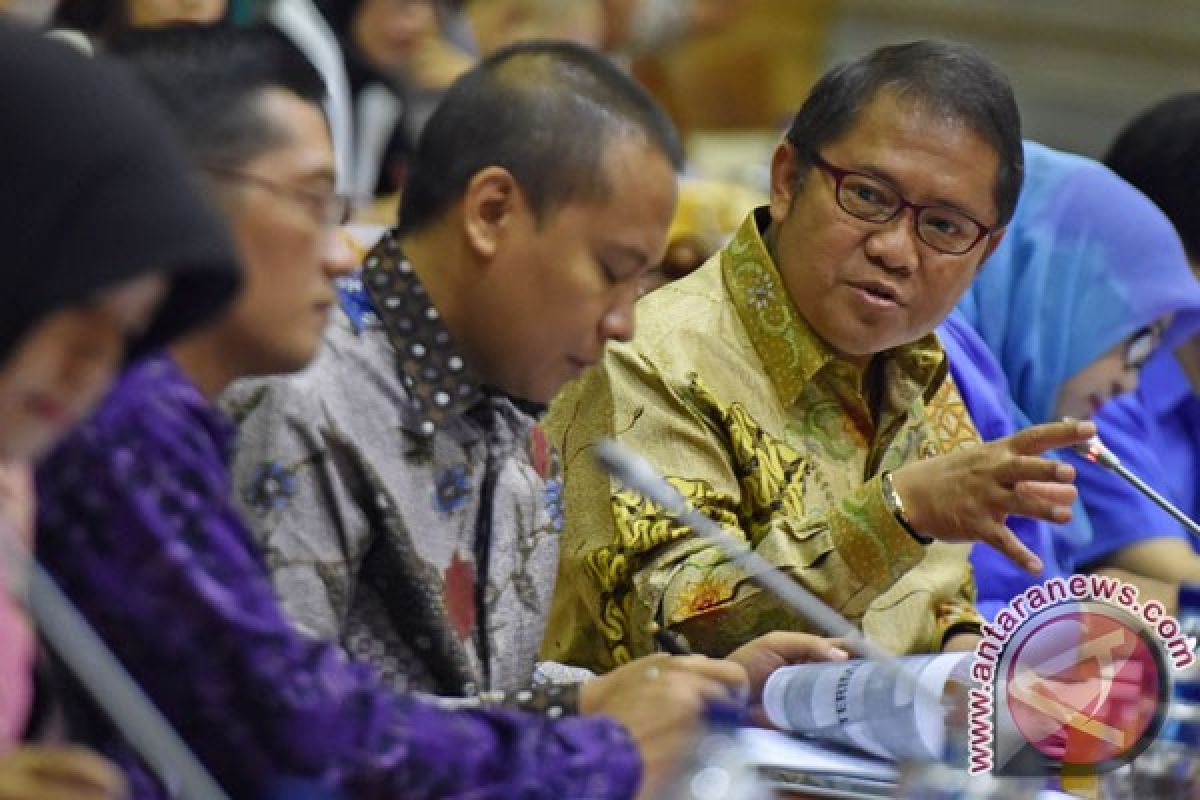 DPR apresiasi Kemkominfo ajak bermedsos konten positif