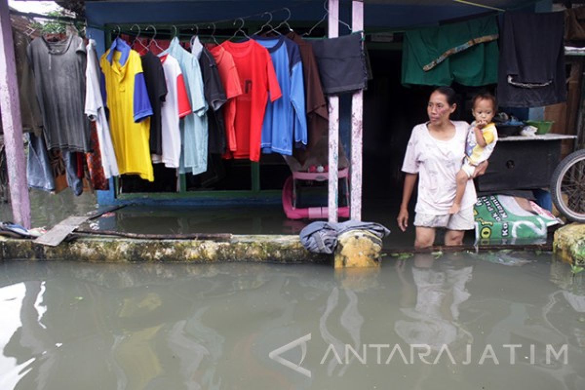 Banjir Kraton Pasuruan Lumpuhkan Jalur Pantura