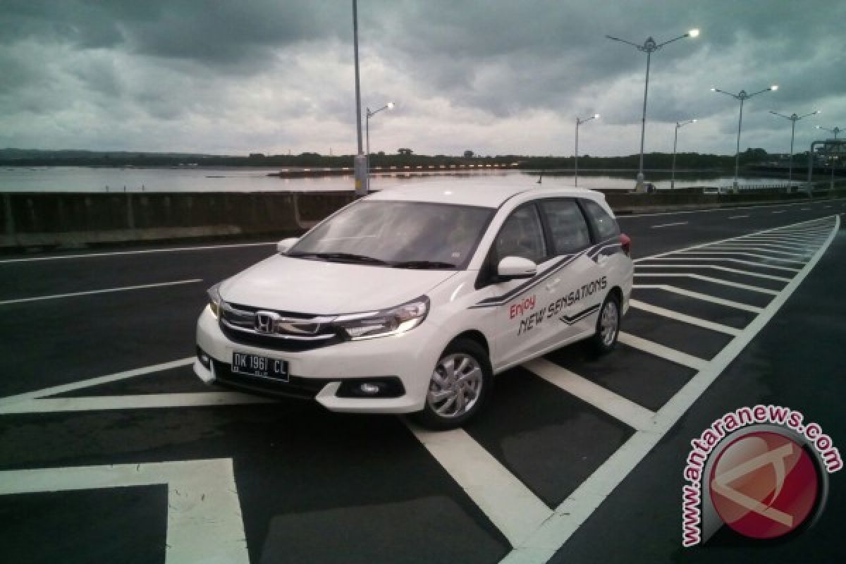 Konsumsi BBM Honda Mobilio tembus 24,1 km/liter