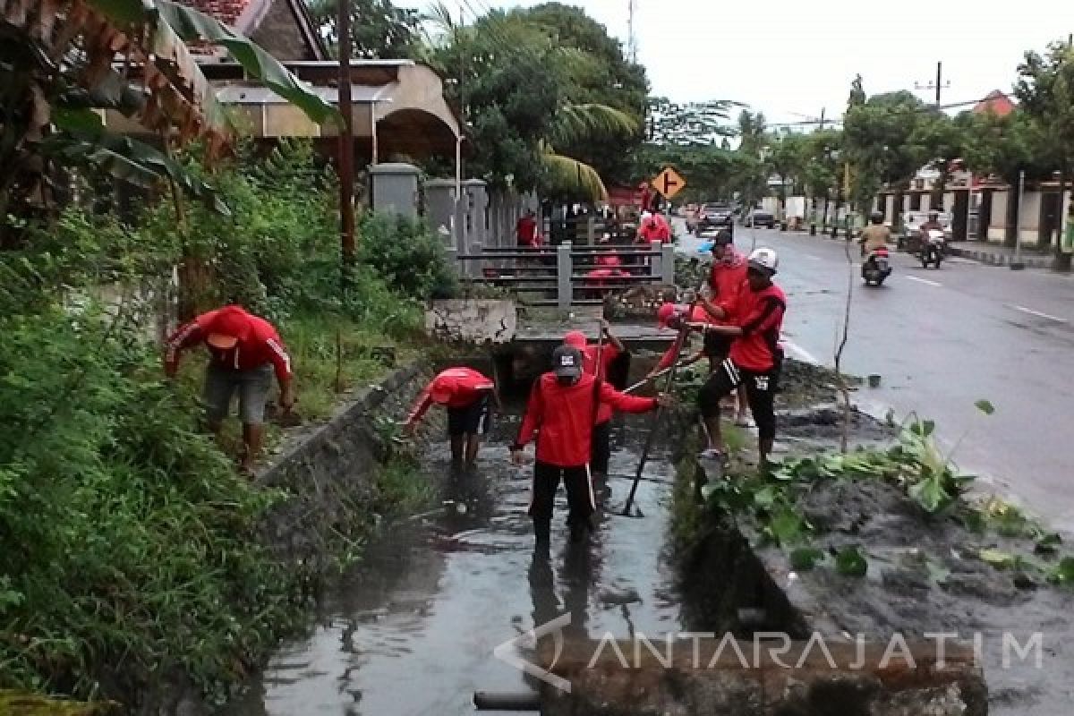 Pemkab Sumenep Intensif Cek Drainase Cegah Banjir