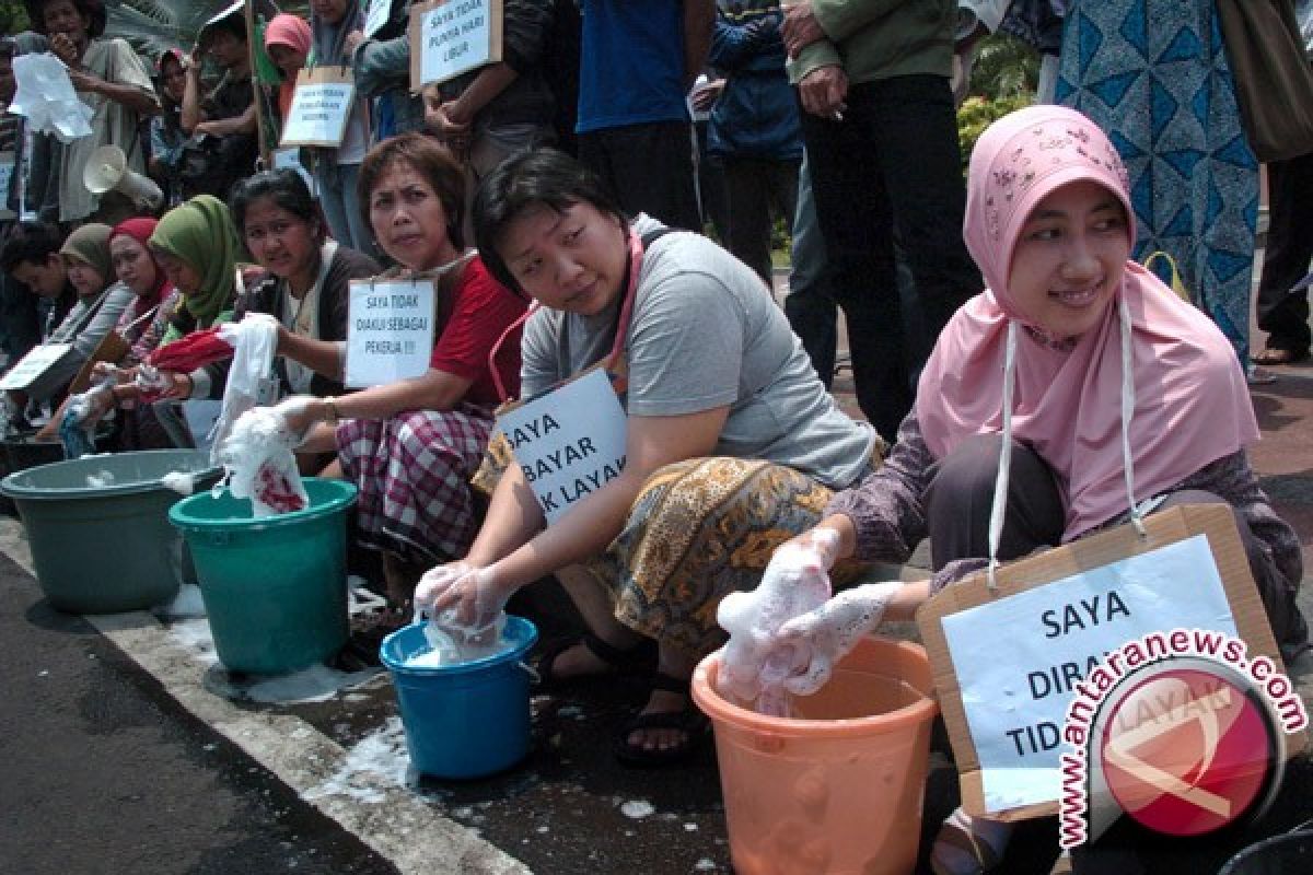 Stop Eksploitasi pekerja rumah tangga di Indonesia