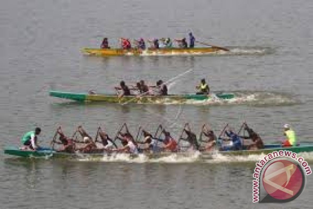 Pelatih Gerilya Menjaring Atlet Rowing 