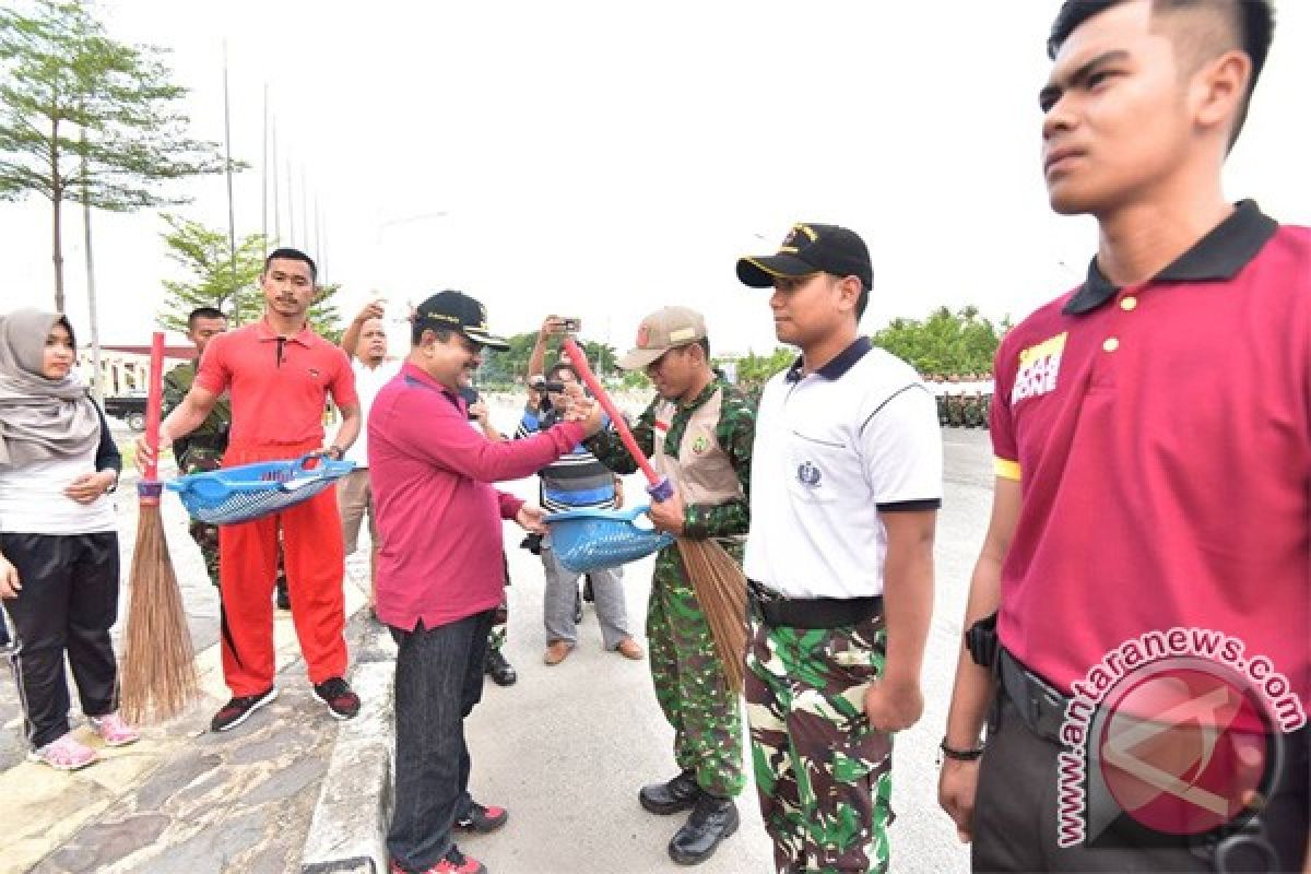 Bupati Minta Instansi Terdepan dalam Budaya Bersih