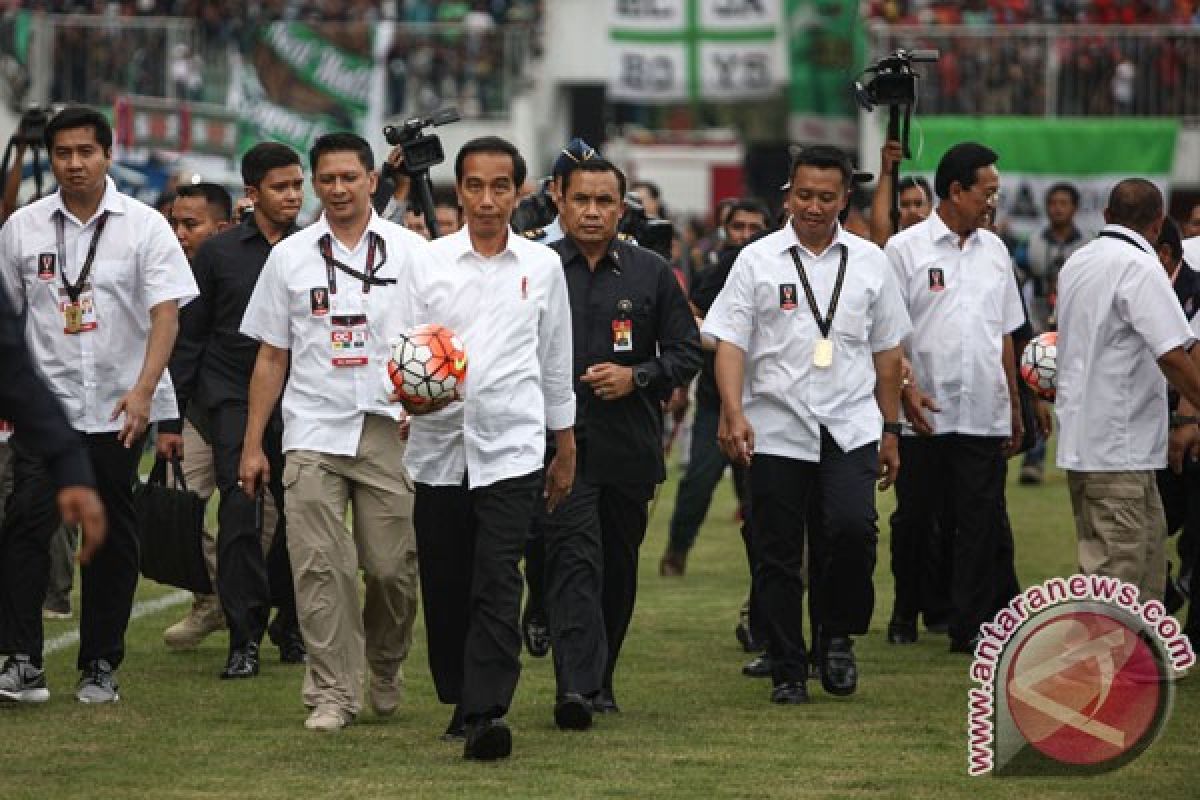 Presiden Jokowi: jadikan Piala Presiden 2017 momentum kebangkitan