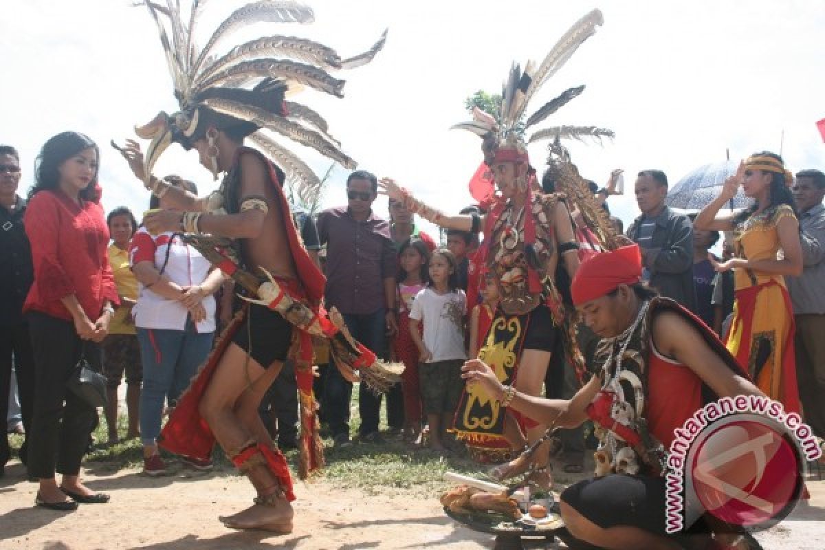 Calon Bupati Landak Optimistis Menang 95 Persen 