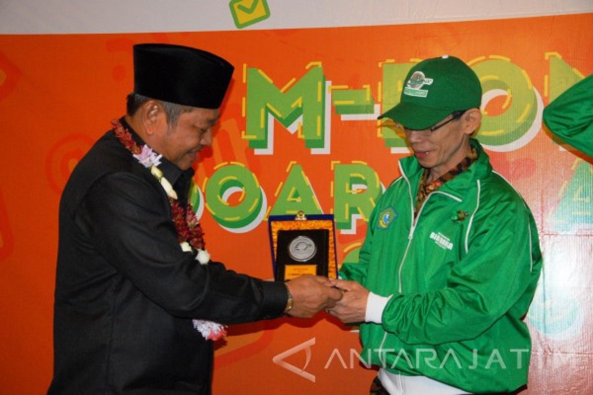 Pemkab Sidoarjo Berikan Penghargaan PT Lingkar Mas