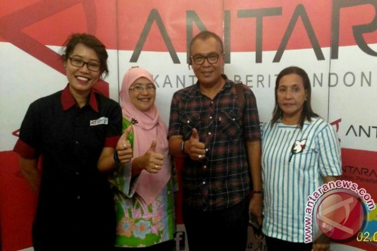 LKBN Antara Kenalkan Produk di Ajang Maluku Expo