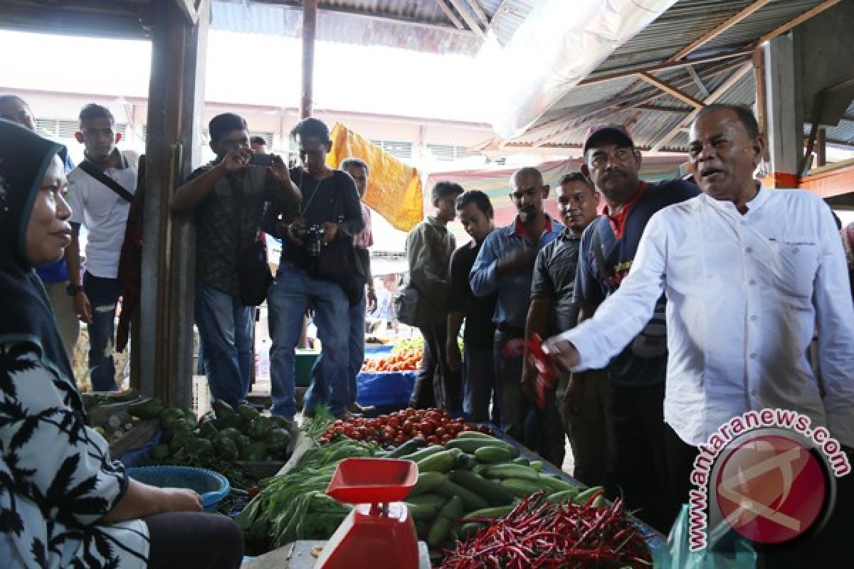 Apa Karya blusukan ke pasar di Lhokseumawe