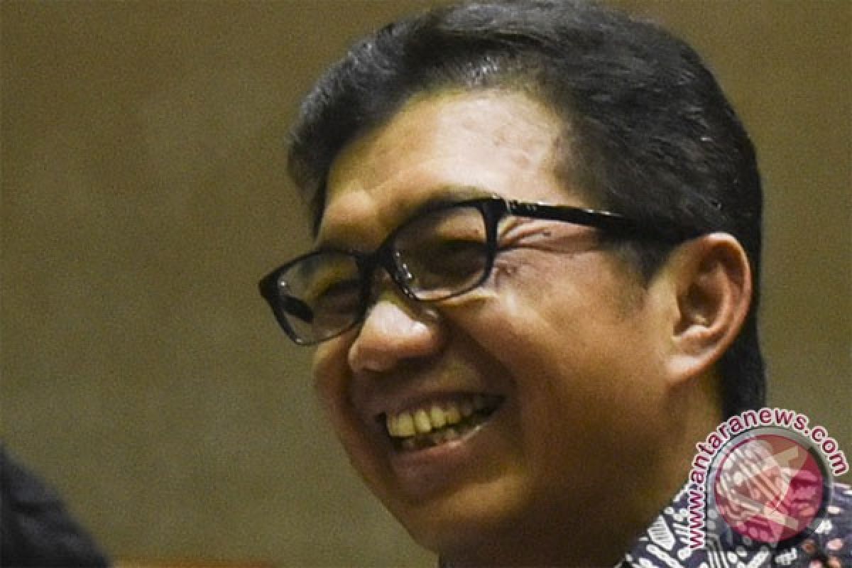 OJK perkuat pasar modal biayai pembangunan nasional