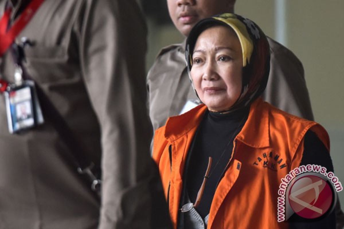Wali Kota Cimahi Atty Suharti diberhentikan sementara