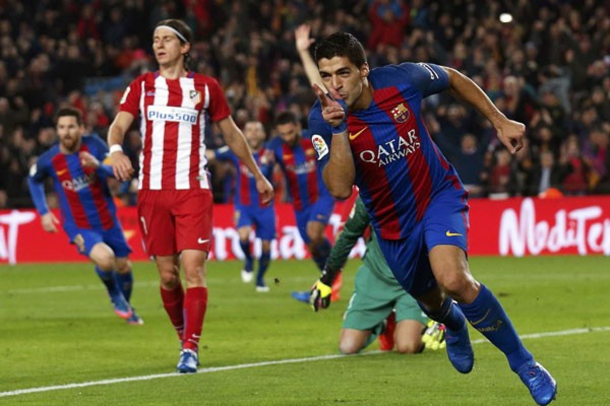 Barcelona hancurkan Girona 6-1, Suarez hattrick