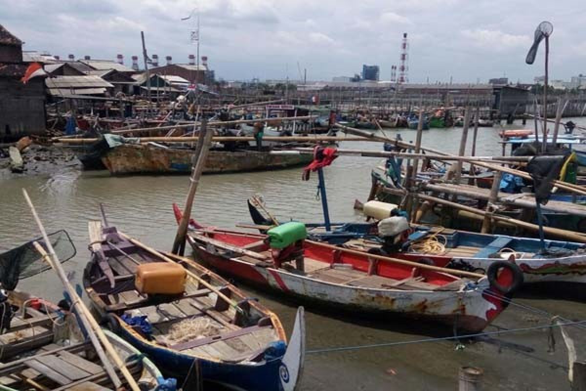 Cuaca Ekstrem, Nelayan Semarang Tidak Melaut