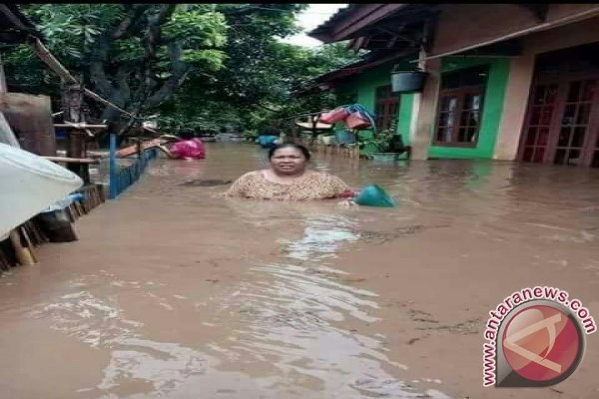 Ribuan Rumah di Sumbawa Terendam Banjir 