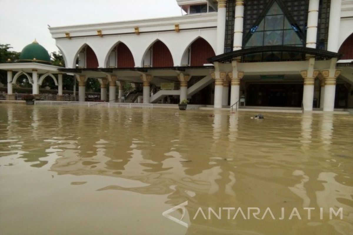 Korban Terdampak Banjir di Sampang 11.850 Jiwa