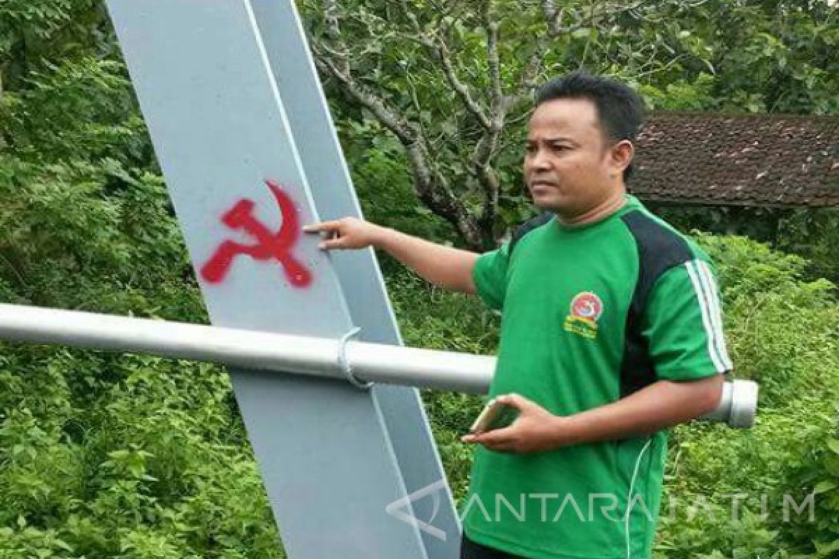 Lambang PKI Ditemukan Menyebar di Sekitar Lingkungan Pesantren