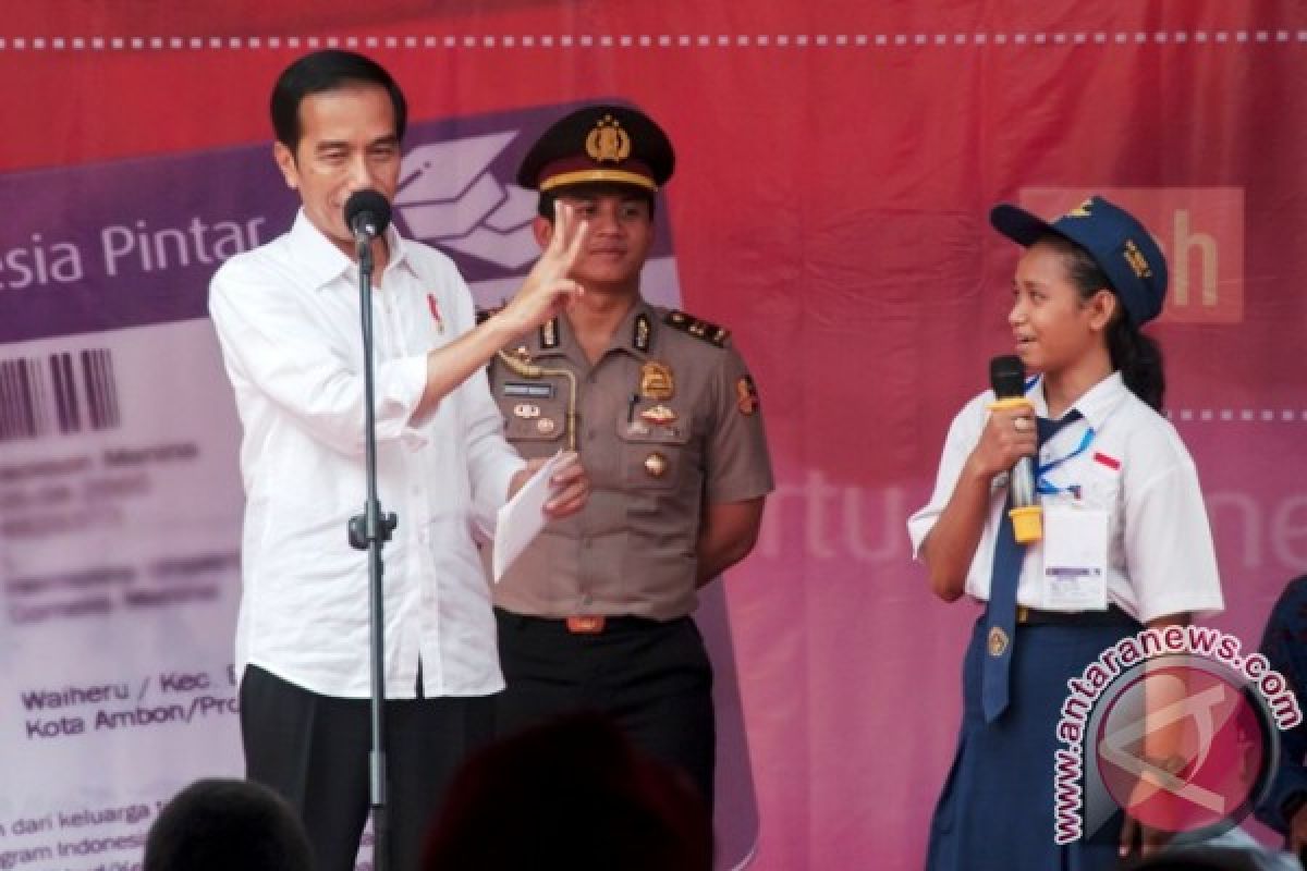 Belasan Juta Anak Terima Kartu Indonesia Pintar