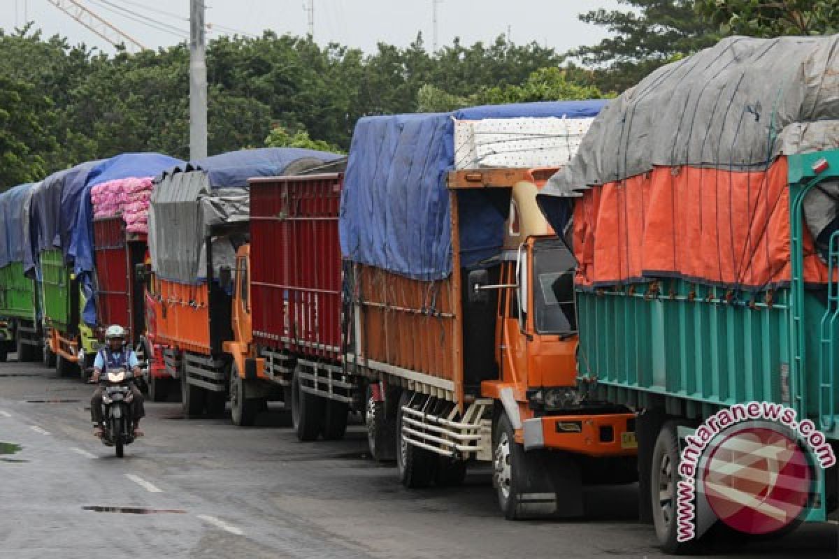 Kendaraan angkutan barang dilarang beroperasi H-4 Lebaran