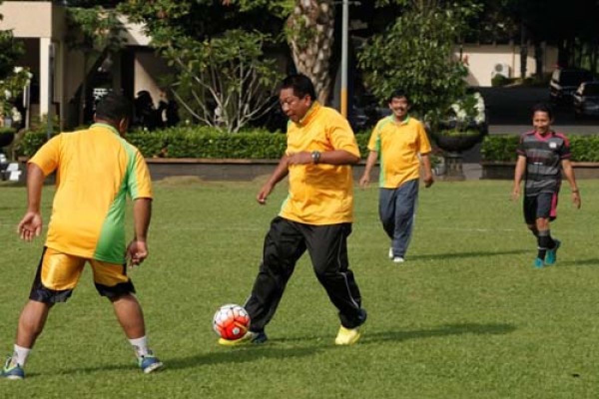 Wartawan-Forkompimda Kota Magelang Rayakan HPN lewat Sepak Bola