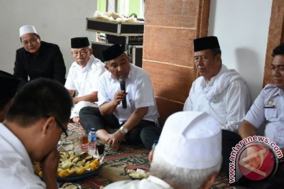 Wali Kota Depok Serap Aspirasi Dengan `Tea Time`