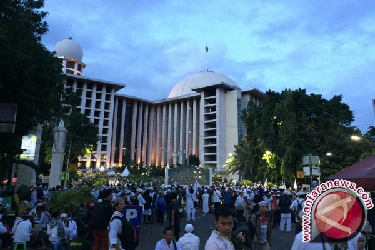 Istiqlal: shalat jenazah almarhum Muzamil dihadiri Wamenlu