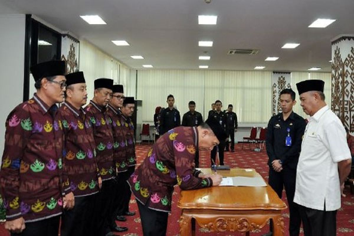 Pengurus Baru LPJK Provinsi Lampung 2016-2020 Dikukuhkan