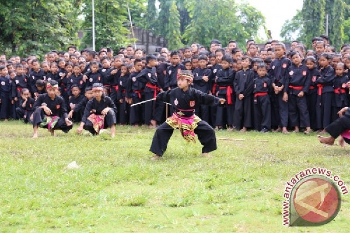 Wabup Gianyar Buka Ujian Kenaikan Tingkat PSPS Bakti Negara