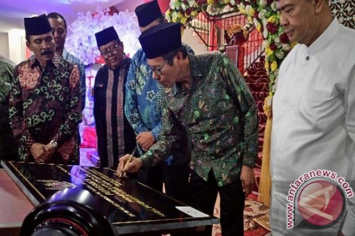 Perbaikan Kantor Gubernur Sumbar Pertimbangkan Sejarah