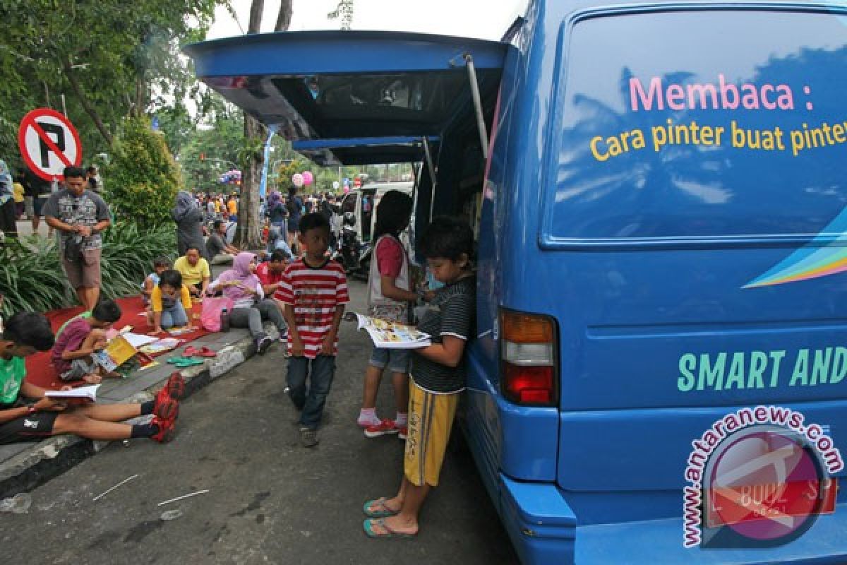 Jabar segera miliki 600 titik perpustakaan jalanan