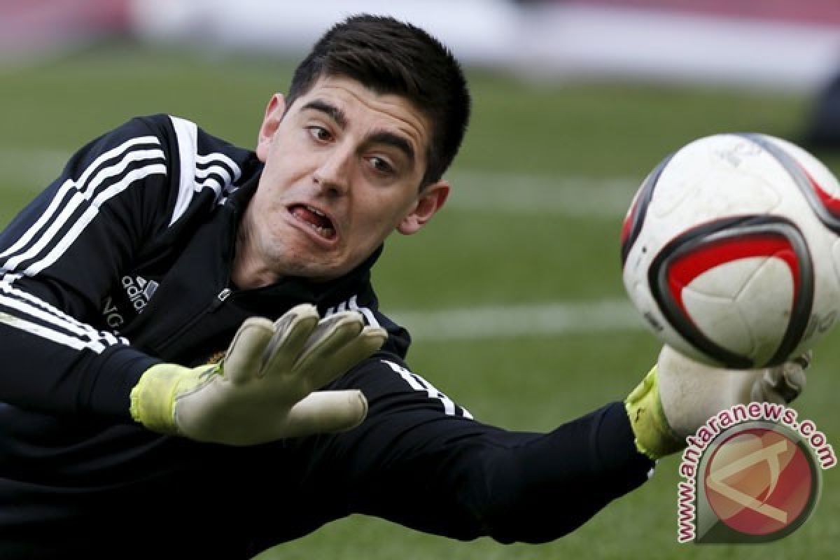 Courtois akhirnya bergabung dengan Real Madrid