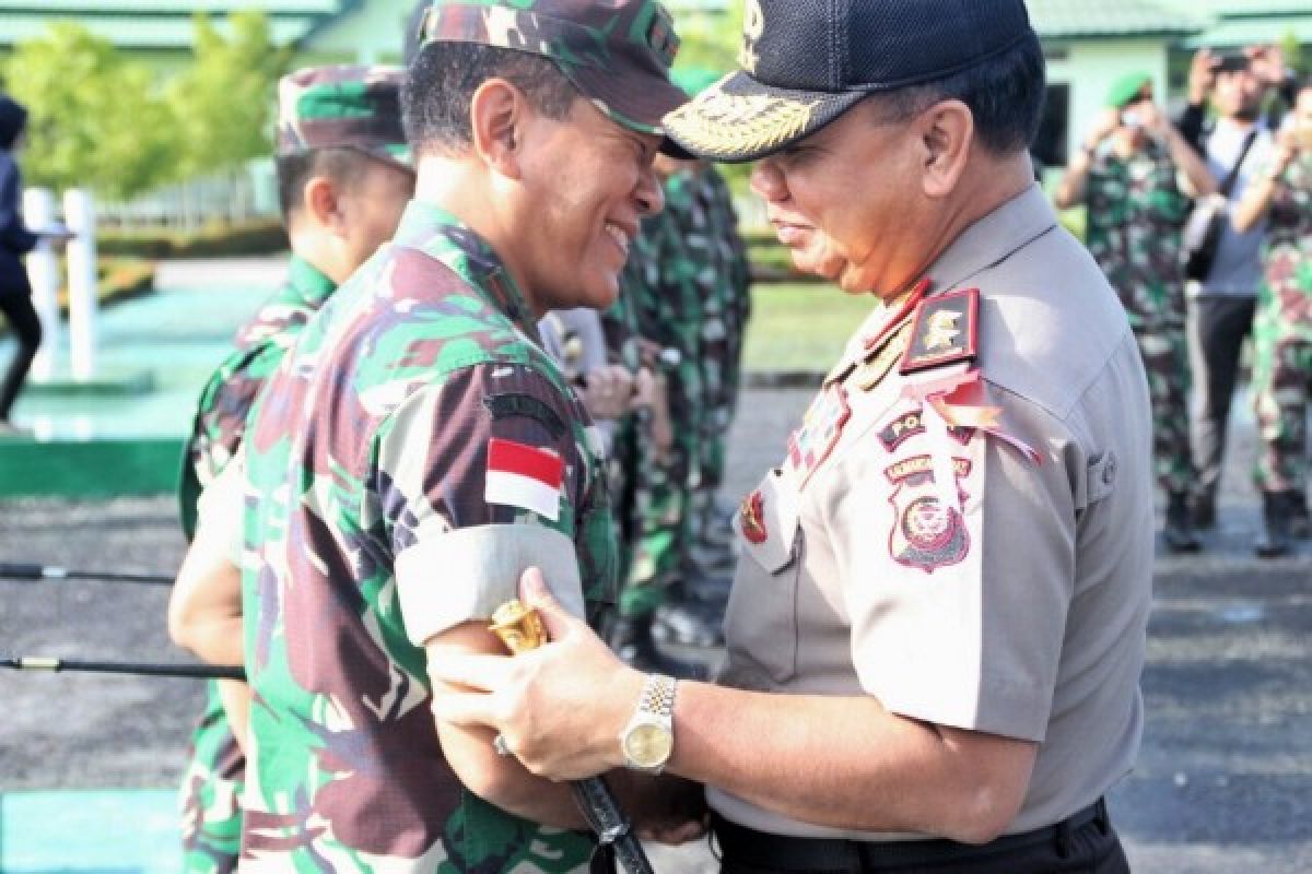 Kapolda dan Kasdam Tanjungpura Tinjau Kesiapan Pengamanan Pilkada Singkawang 