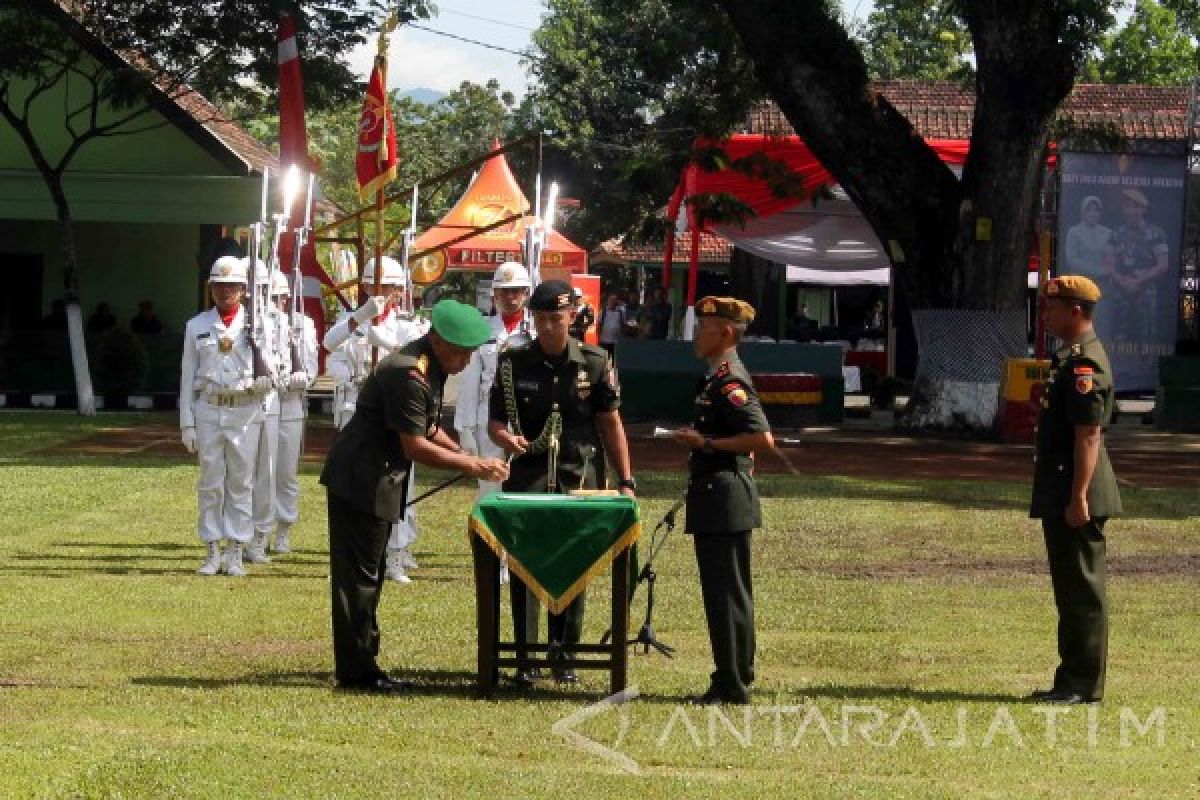 Pangdam V/Brawijaya Pimpin Sertijab Danyon Armed 8/105 Jember