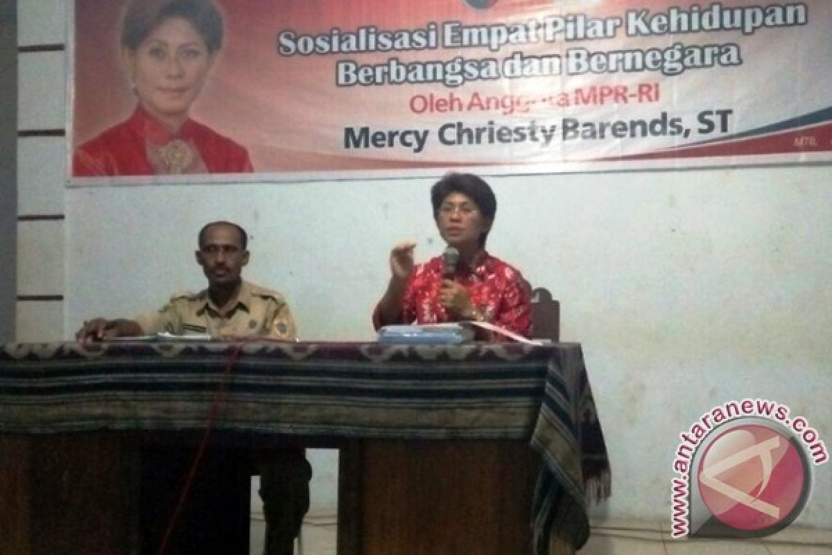 Mercy Barends soroti permasalah kelistrikan di Maluku