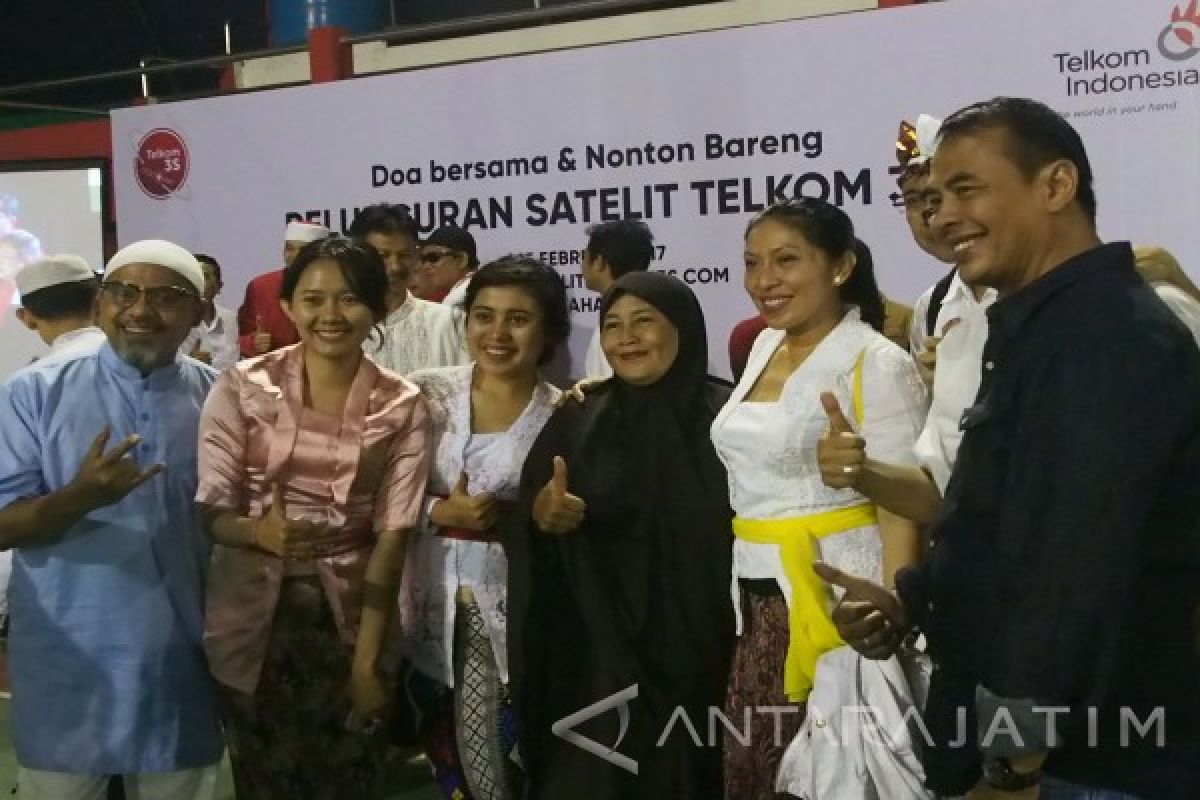 Satelit Telkom 3S Sukses Berkat Doa Masyarakat (Video)