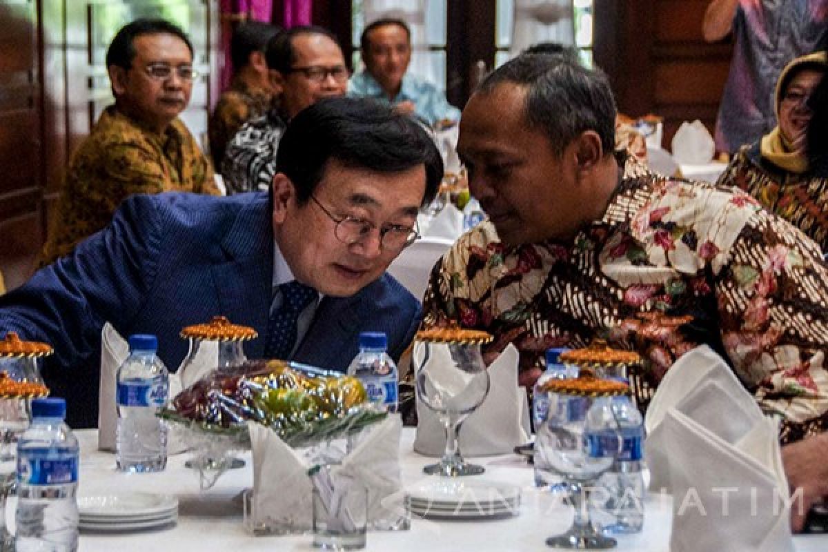 Surabaya-Busan Kerja Sama Bidang Pengembangan Kawasan Maritim