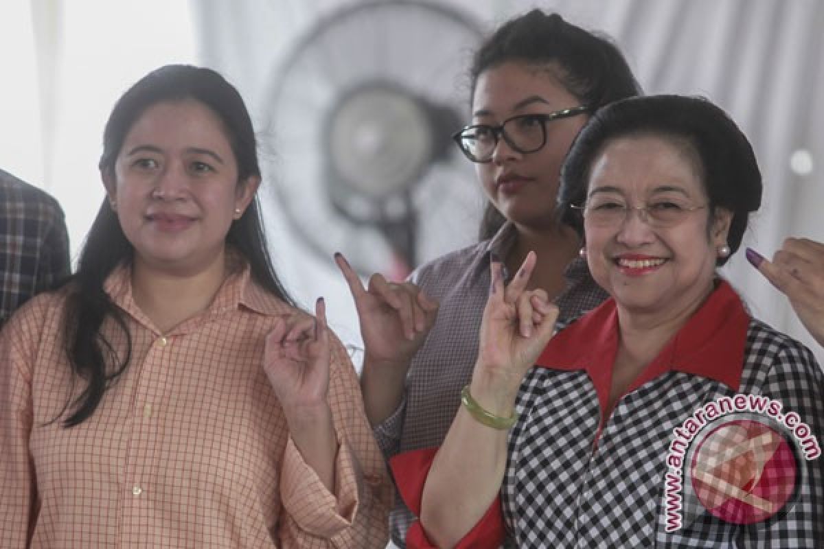 Megawati gunakan hak pilihnya di TPS027 Kebagusan