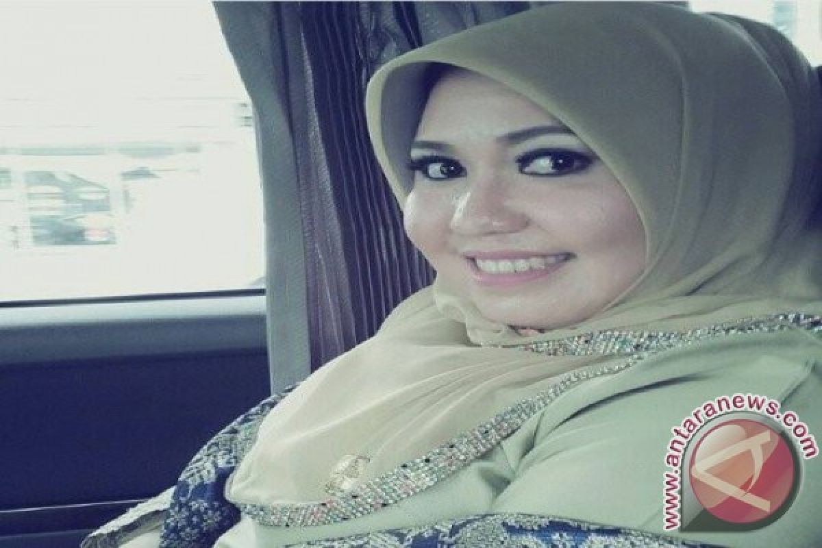 Mengenal Masnah Busro, Perempuan Pertama di Jambi jadi Bupati