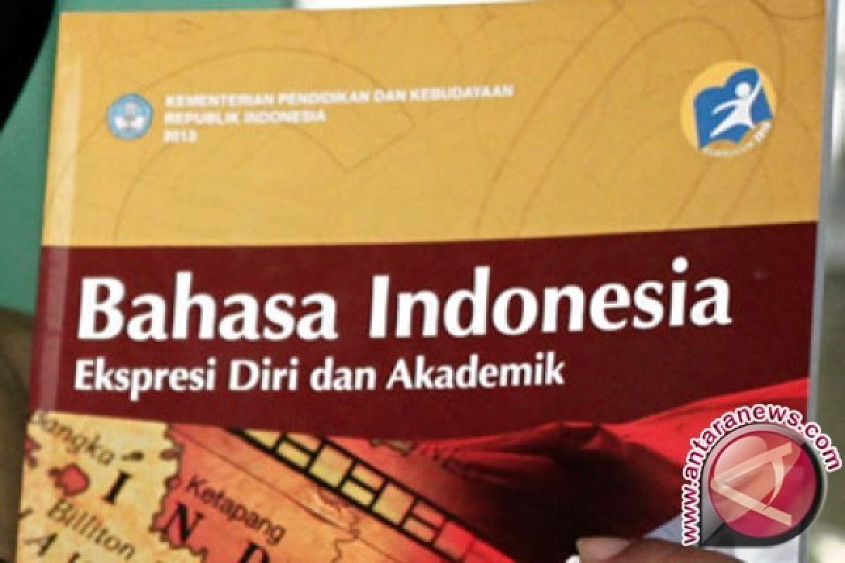 Kantor Bahasa dorong masyarakat cinta bahasa Indonesia